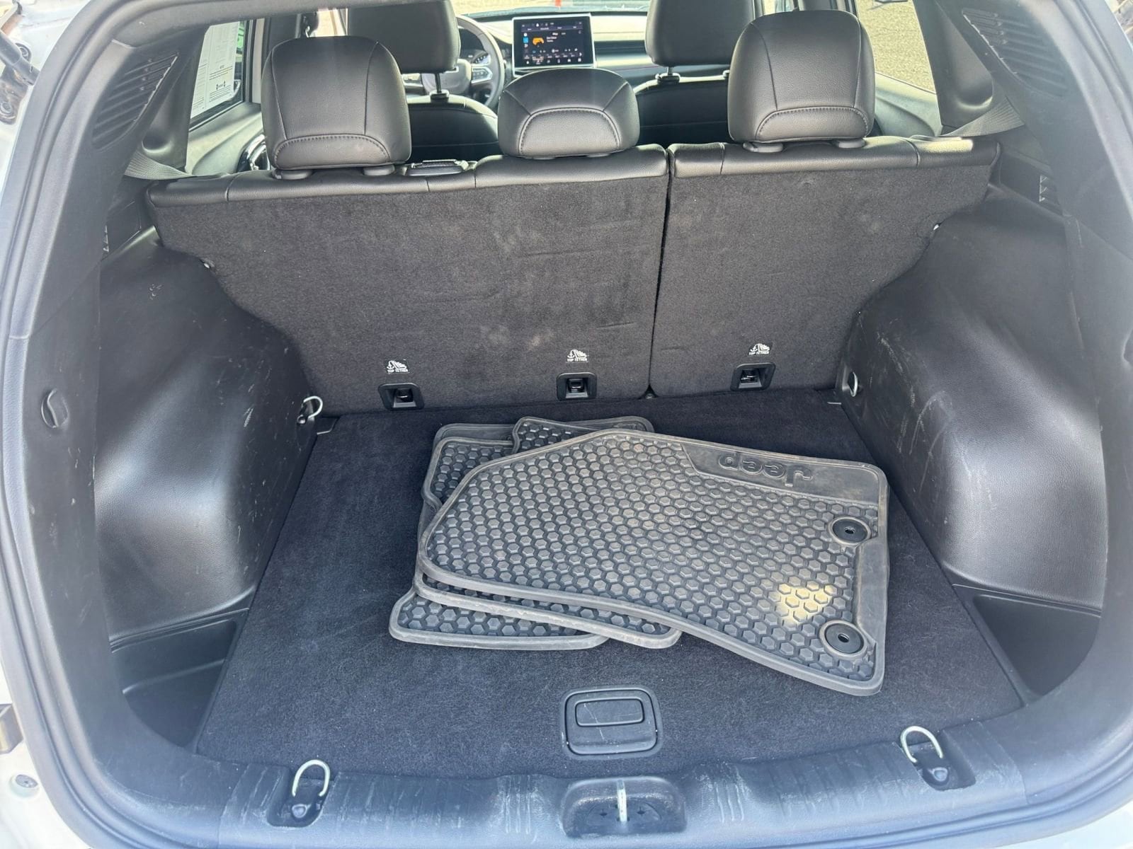 Thumbnail: 2025 Jeep Compass - 29