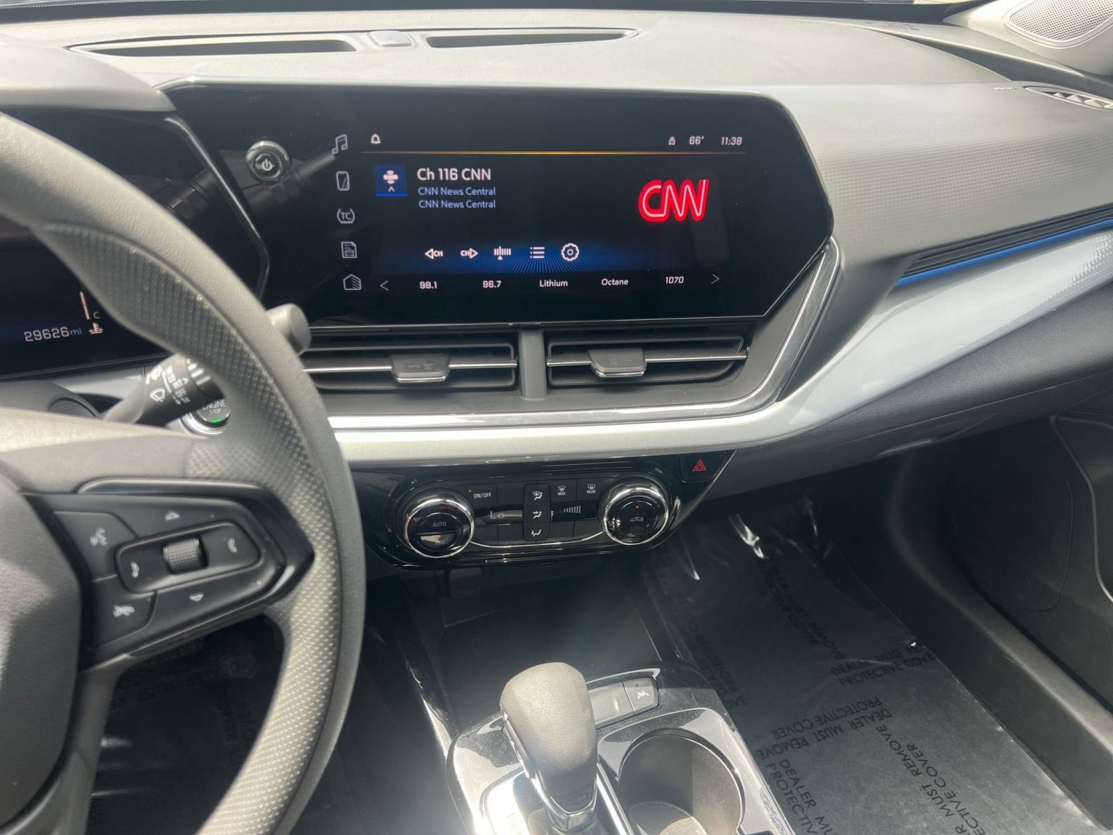 Thumbnail: 2025 Chevrolet Trax - 17