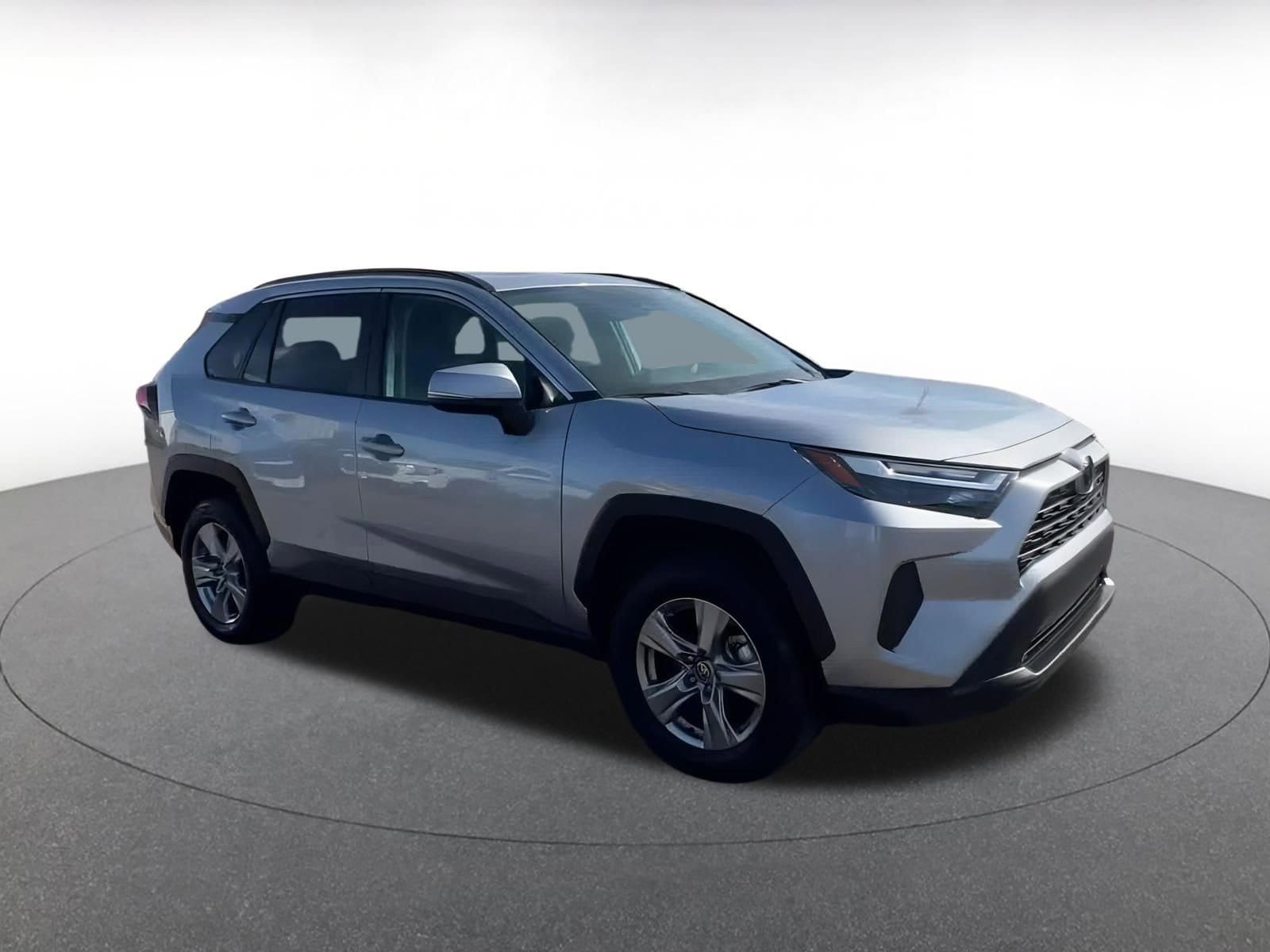 Thumbnail: 2025 Toyota RAV4 - 2