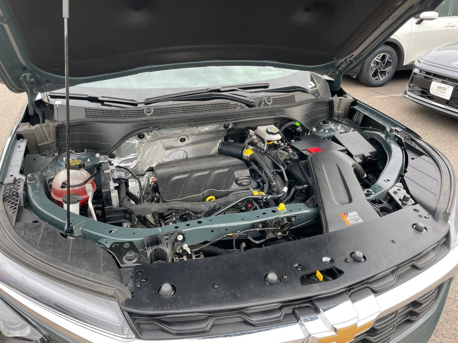 Thumbnail: 2025 Chevrolet Trax - 32