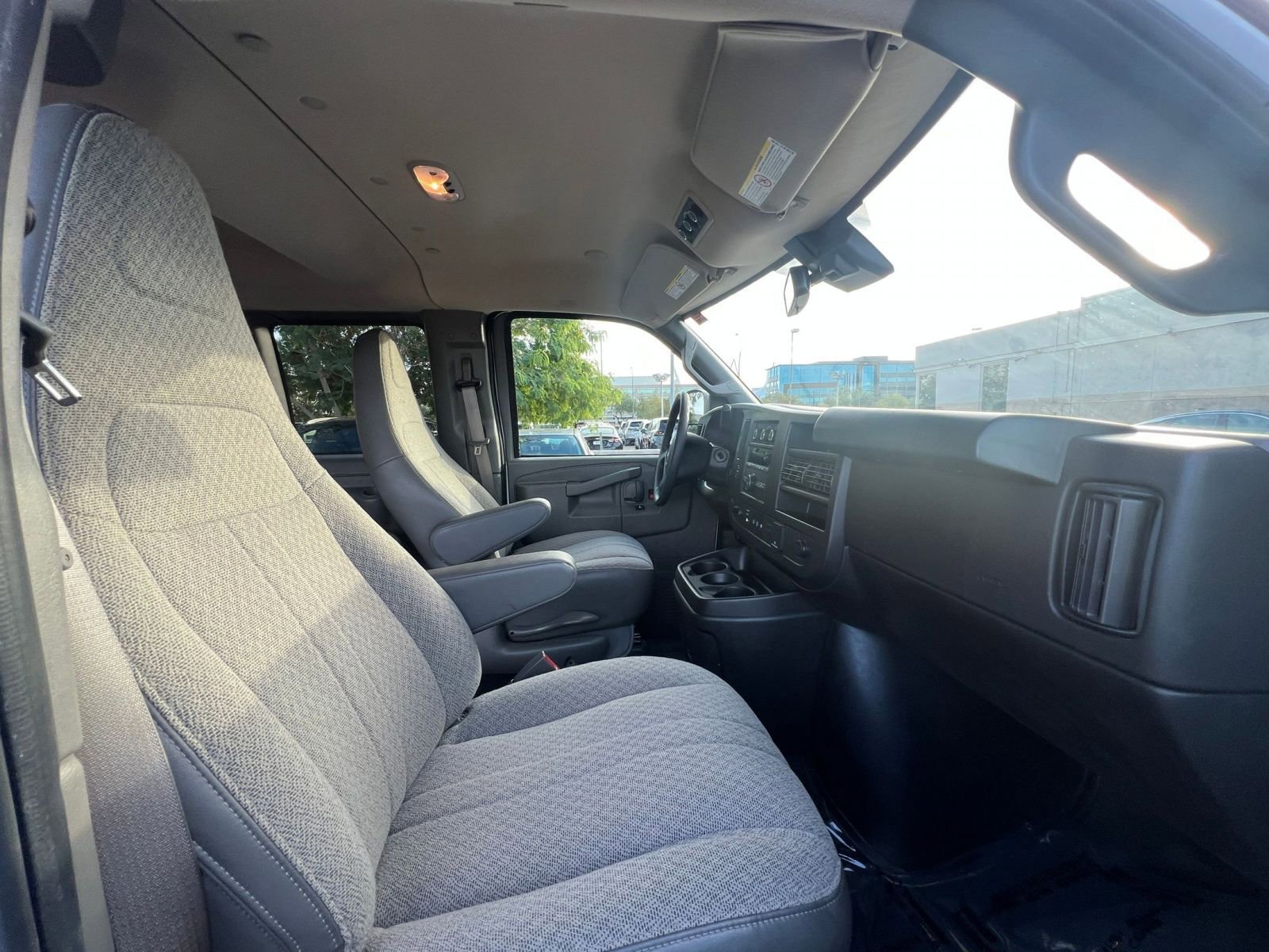 Thumbnail: 2024 Chevrolet Express - 27