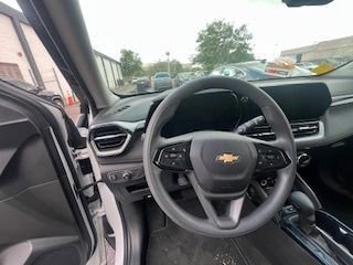 Thumbnail: 2025 Chevrolet TrailBlazer - 11