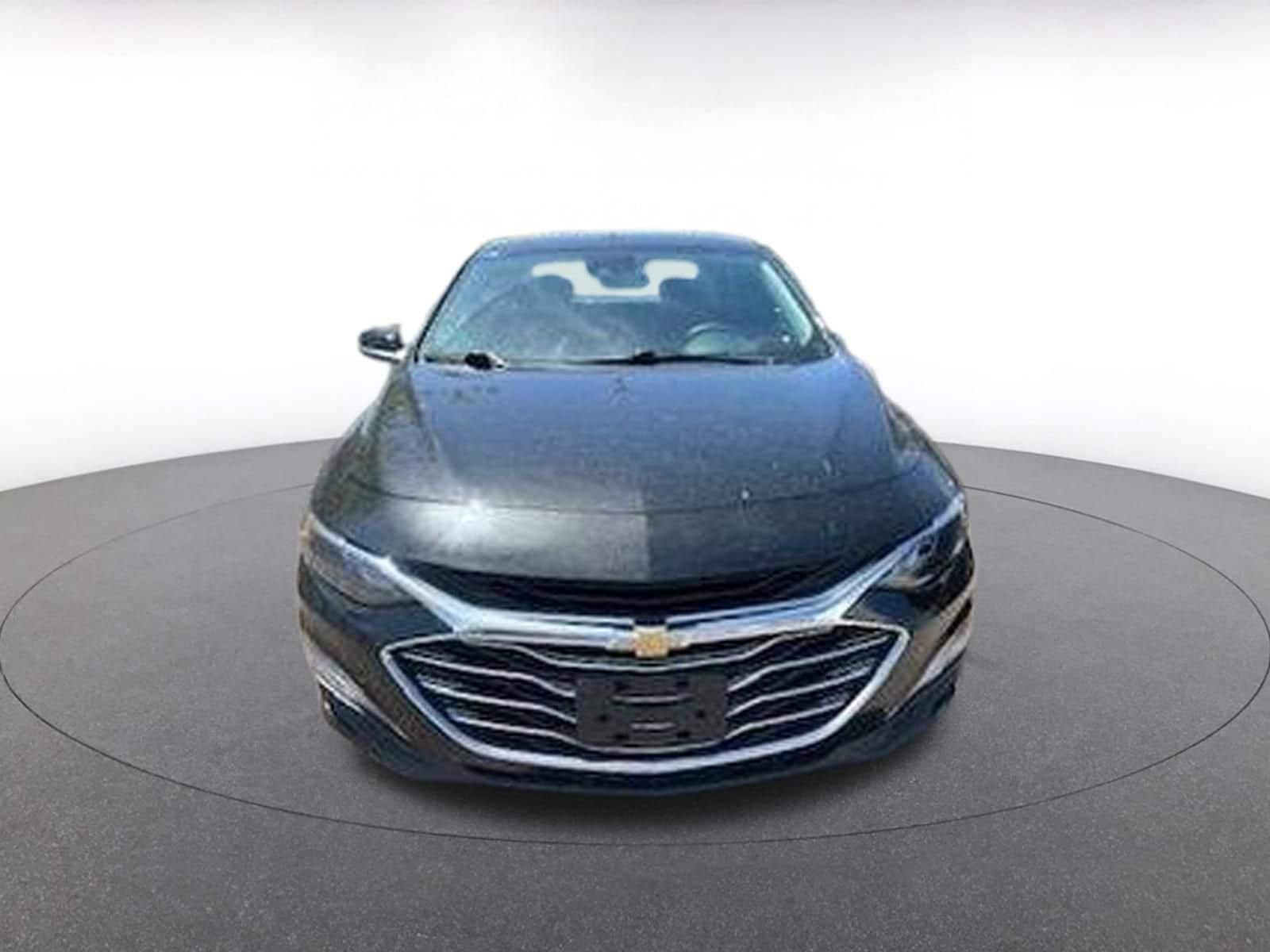 Thumbnail: 2023 Chevrolet Malibu - 2