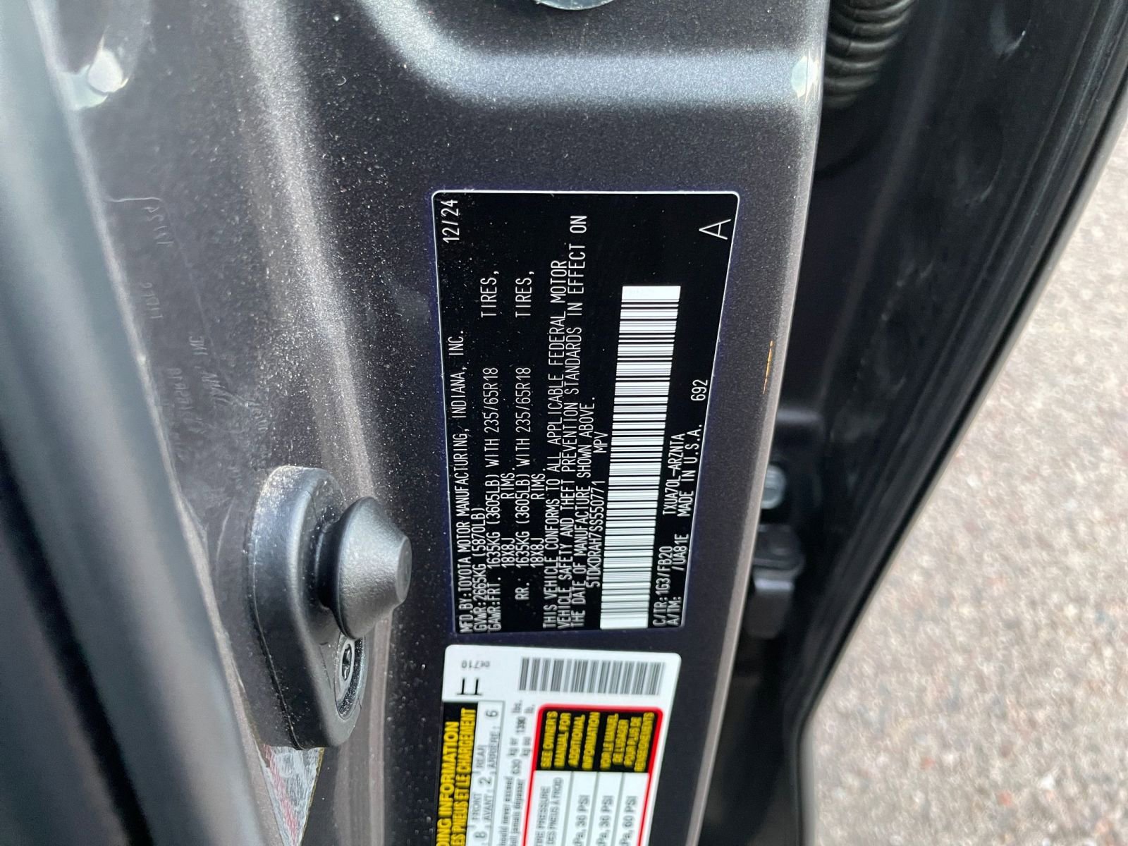 Thumbnail: 2025 Toyota Highlander - 31