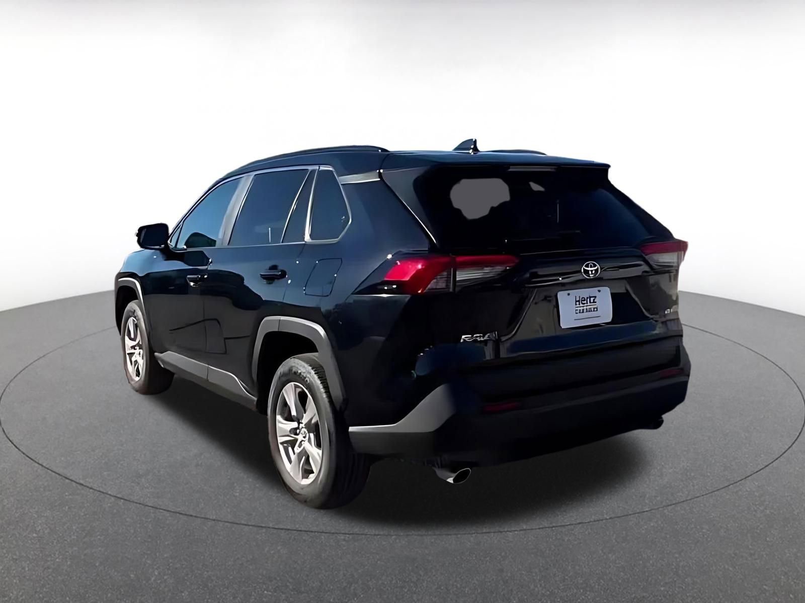 Thumbnail: 2025 Toyota RAV4 - 10