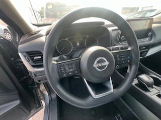 Thumbnail: 2023 Nissan Rogue - 14