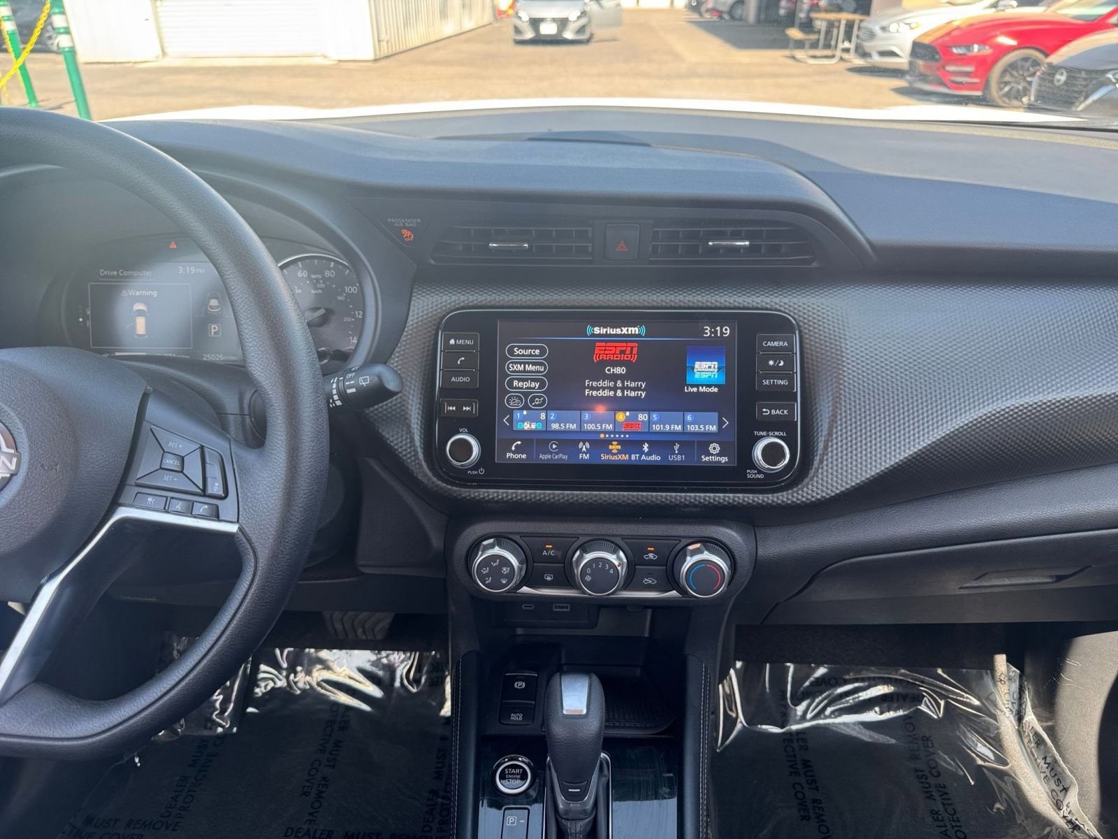 Thumbnail: 2024 Nissan Kicks - 18