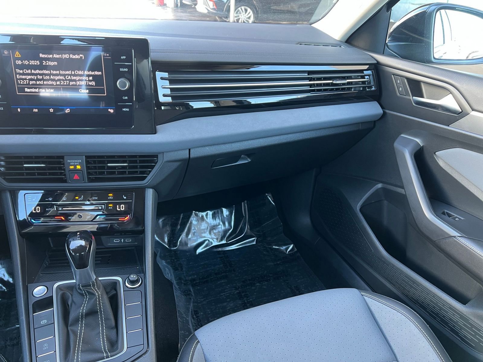 Thumbnail: 2025 Volkswagen Jetta - 35