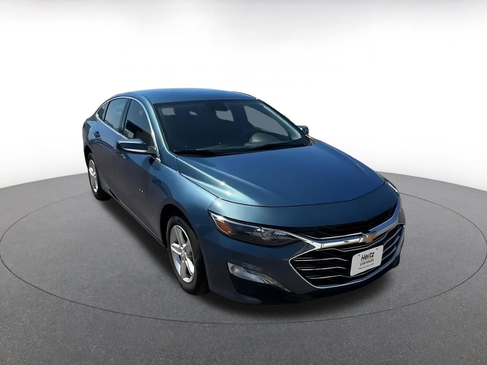 Thumbnail: 2023 Kia Forte - 3