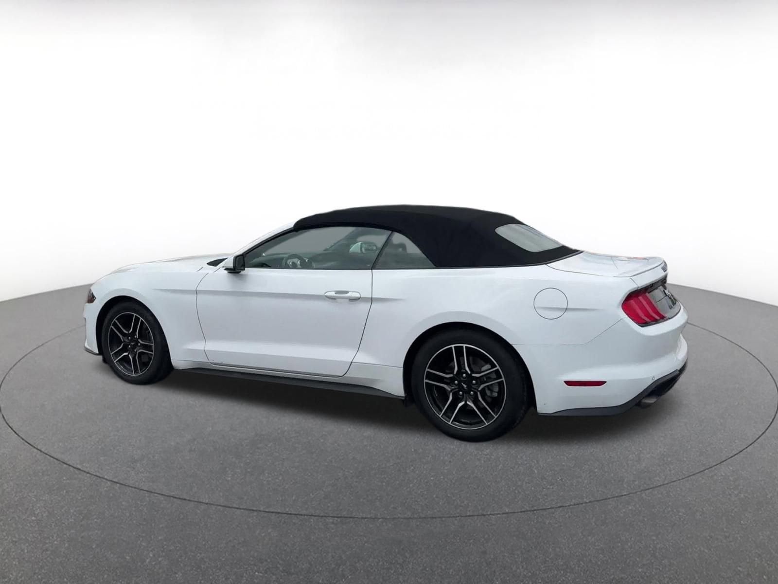 Thumbnail: 2023 Ford Mustang - 10