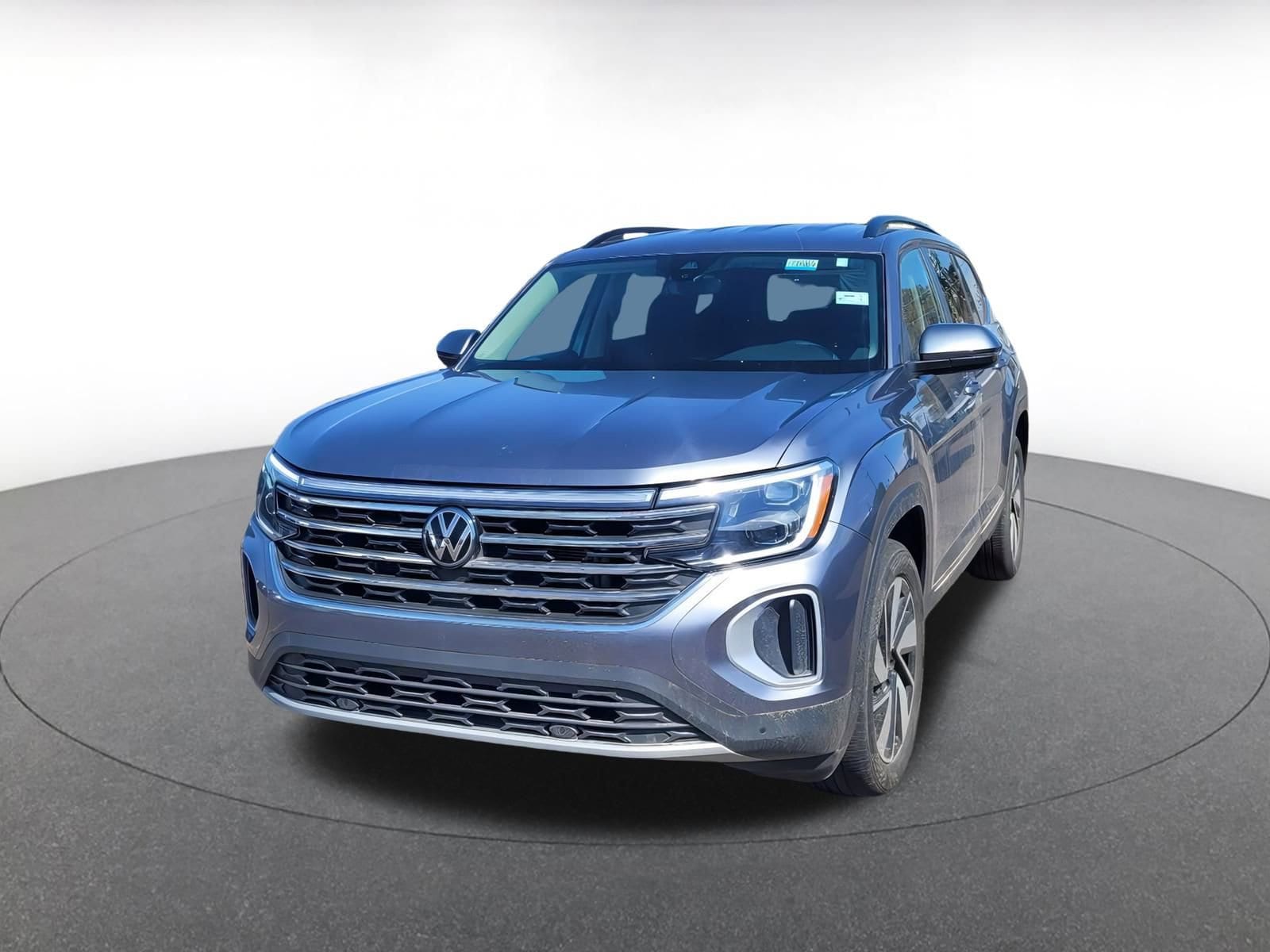 Thumbnail: 2024 Volkswagen Atlas - 3