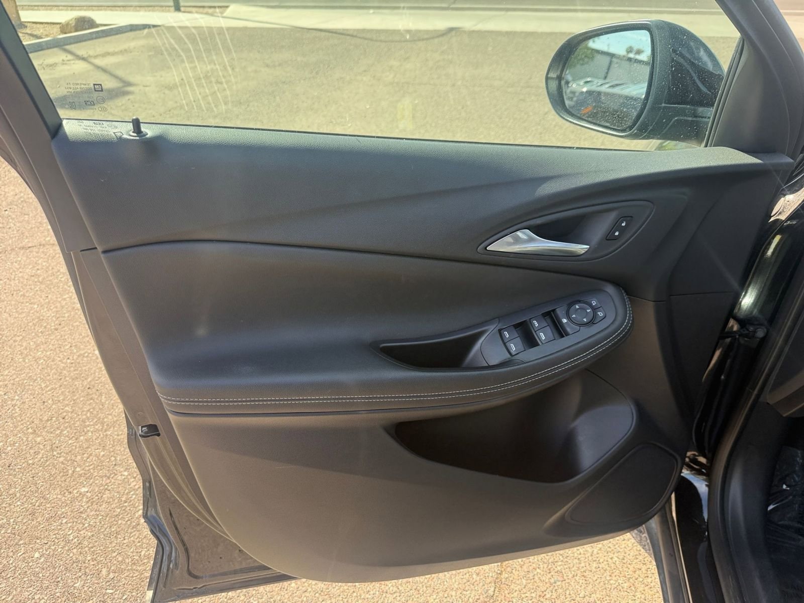 Thumbnail: 2025 Buick Encore GX - 18