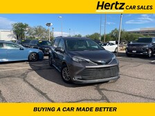 2023 Toyota Sienna XLE -
                Scottsdale, AZ