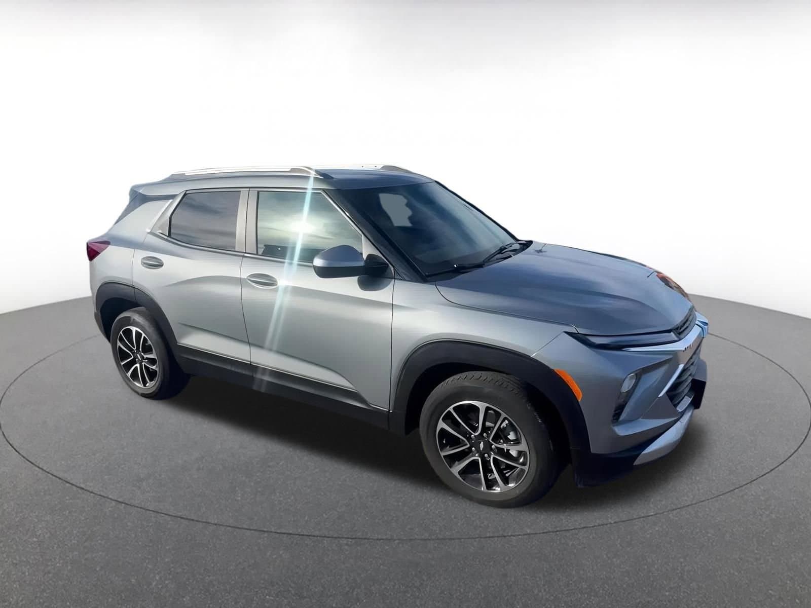 Thumbnail: 2025 Chevrolet TrailBlazer - 2