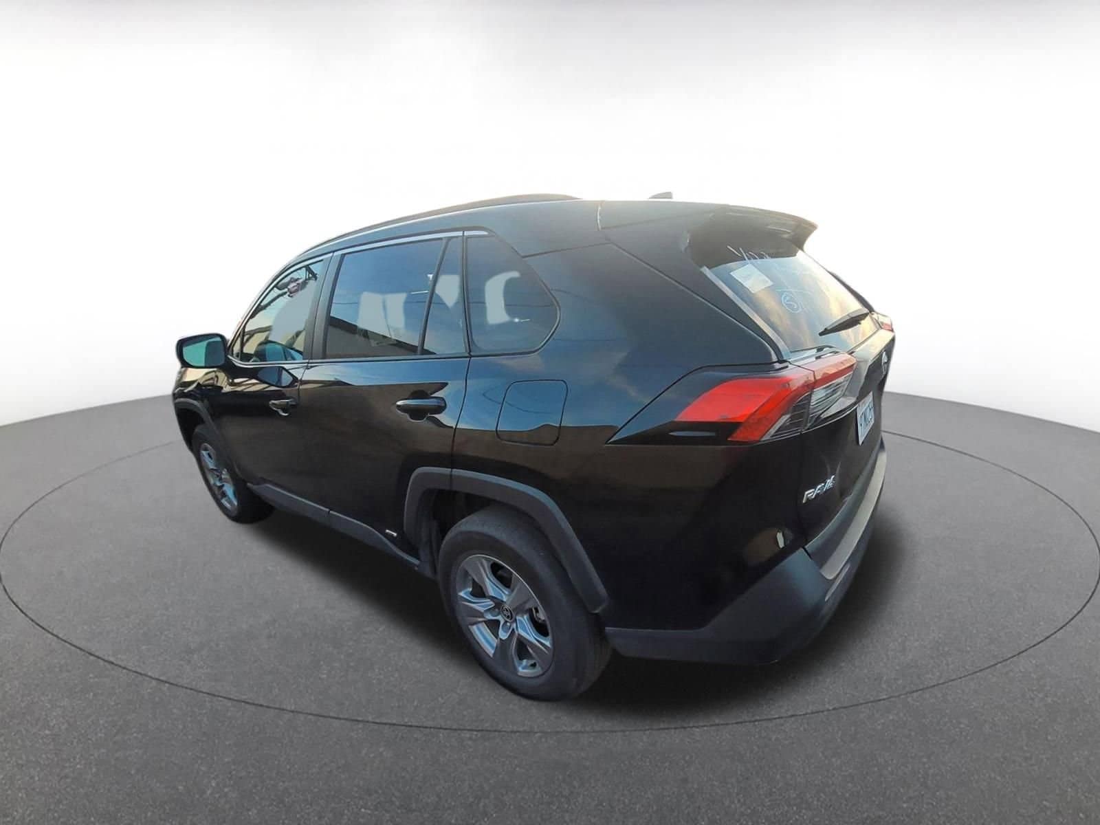 Thumbnail: 2025 Toyota RAV4 - 5