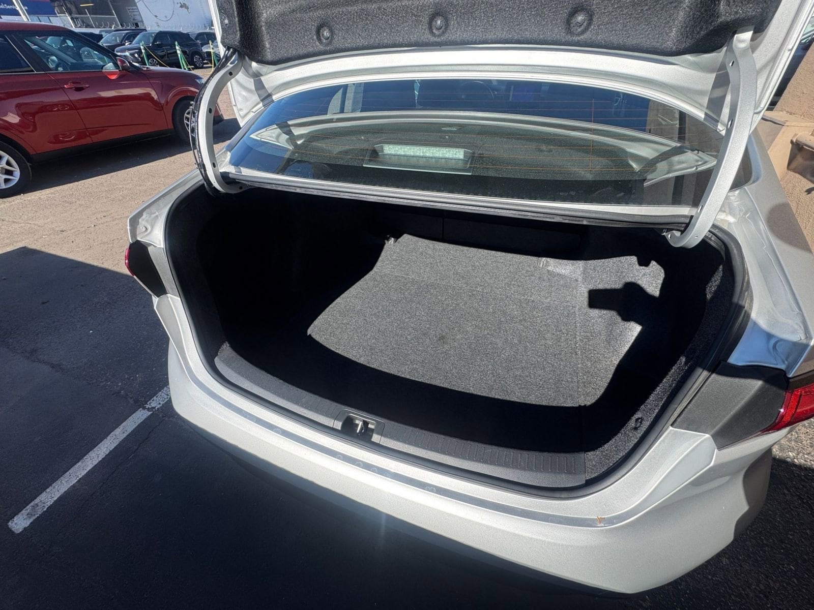 Thumbnail: 2025 Toyota Corolla - 30