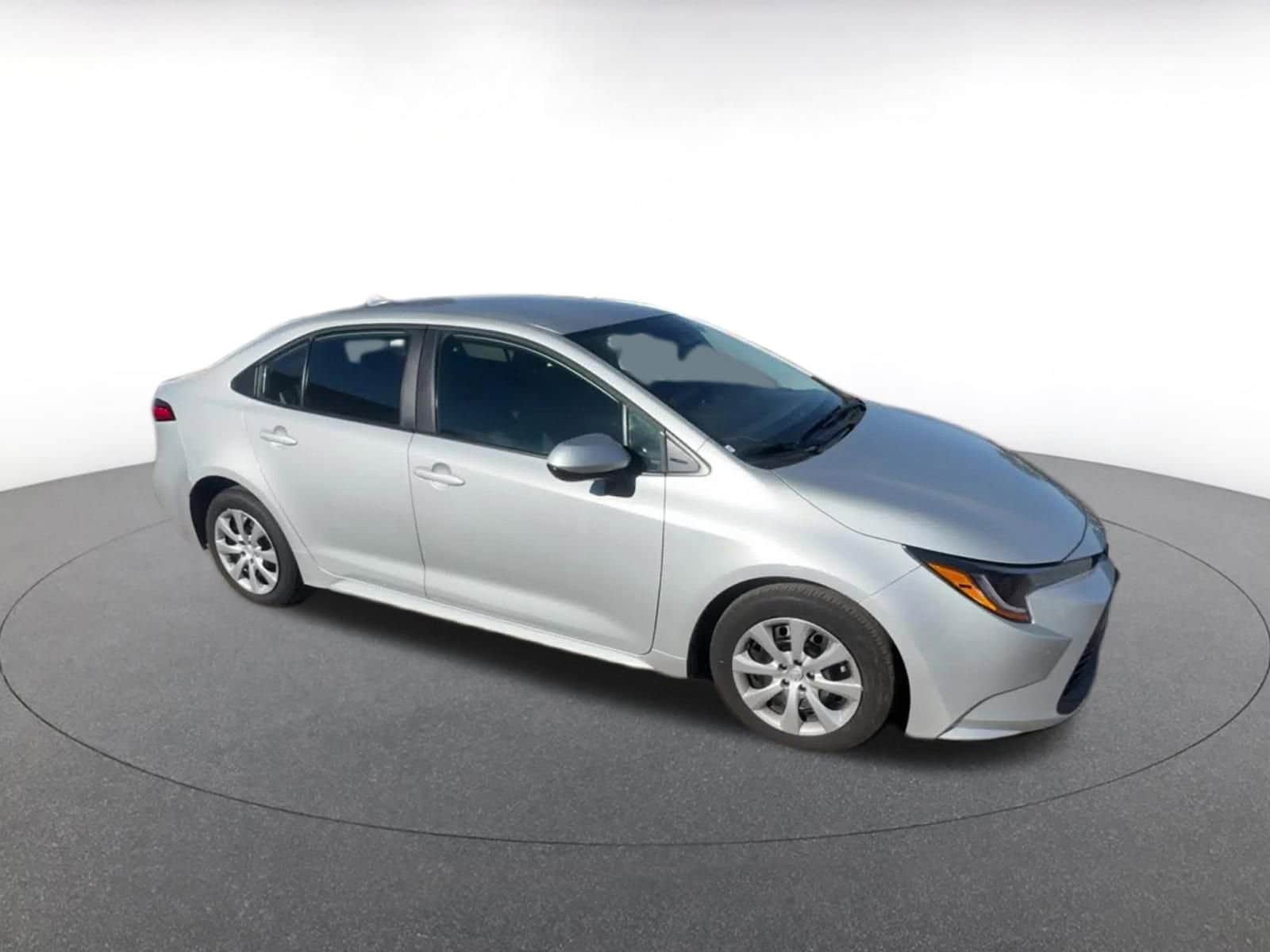 Thumbnail: 2025 Toyota Corolla - 2