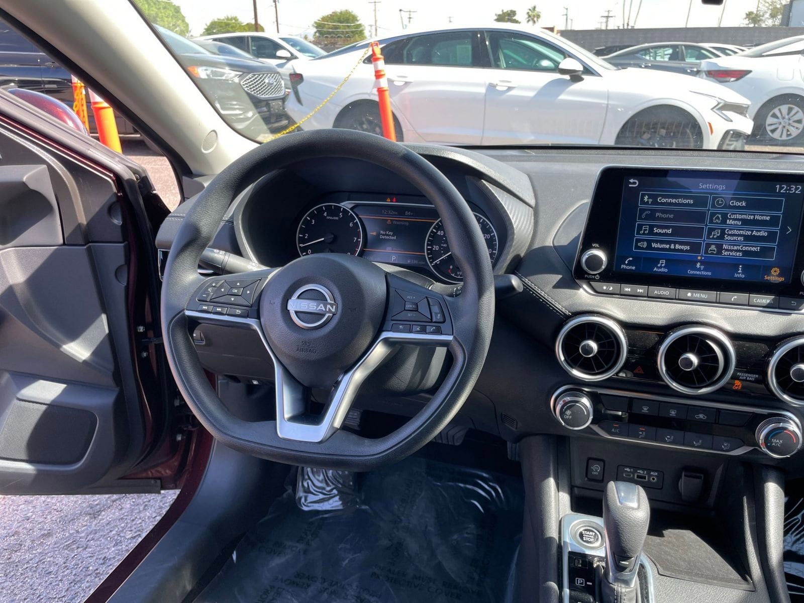 Thumbnail: 2025 Nissan Sentra - 33