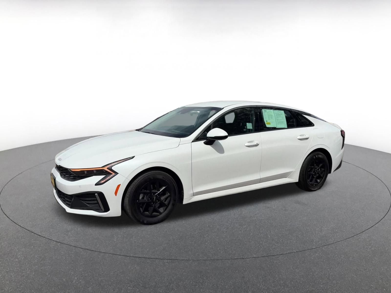 Thumbnail: 2025 Kia K5 - 9