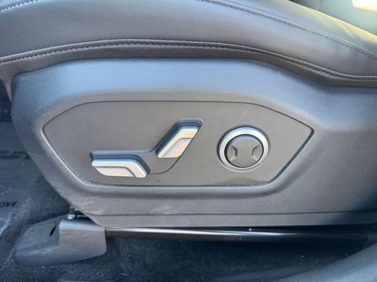 Thumbnail: 2025 Hyundai Santa Fe - 24