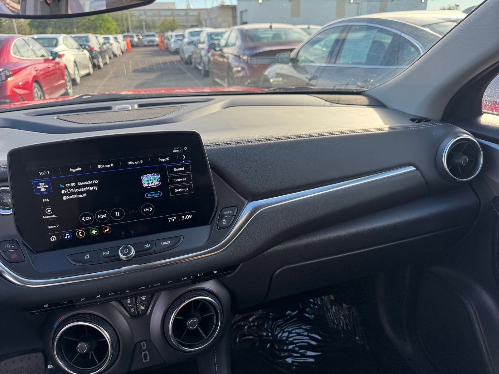 Thumbnail: 2025 Chevrolet Blazer - 35