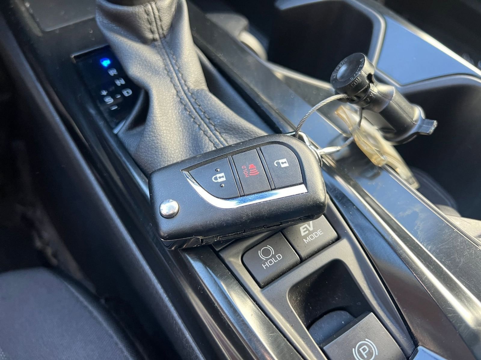 Thumbnail: 2025 Toyota Camry - 22