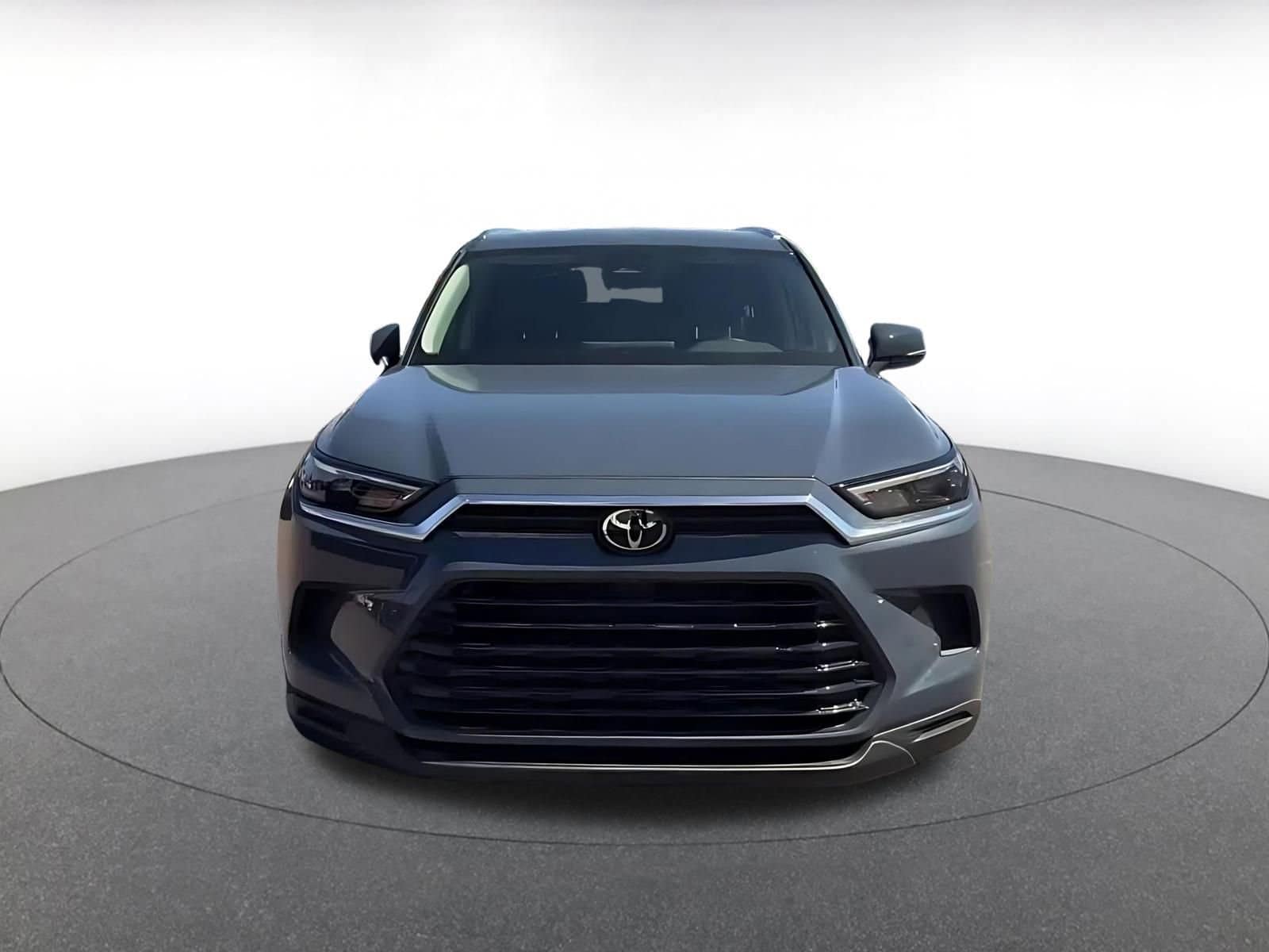 Thumbnail: 2025 Toyota Grand Highlander - 4