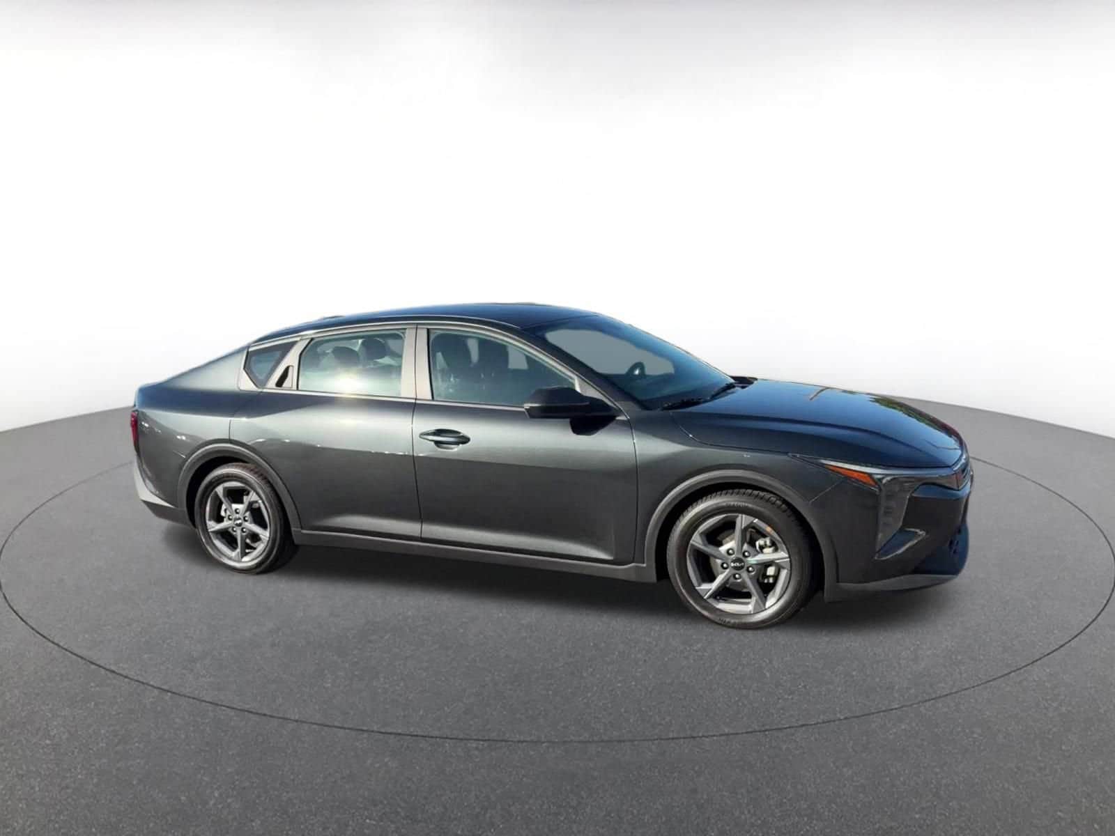 Thumbnail: 2025 Kia K4 - 2