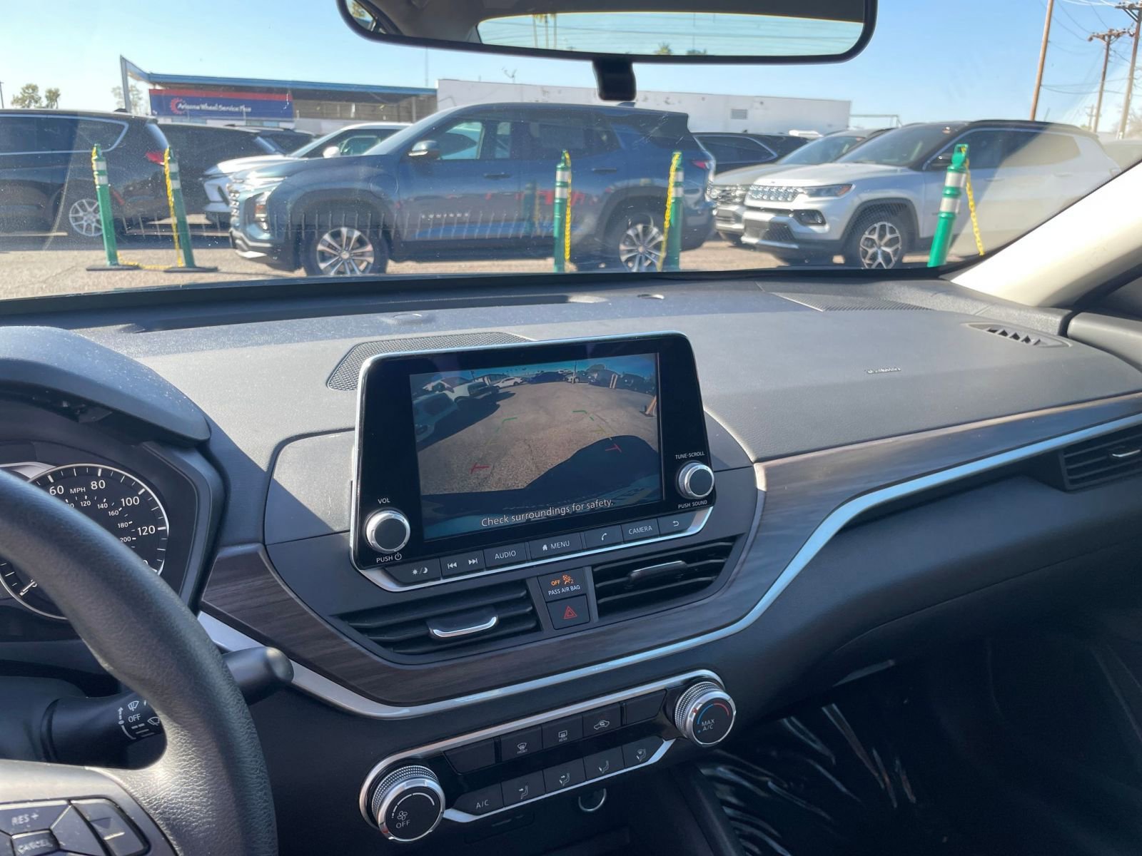 Thumbnail: 2025 Nissan Altima - 24