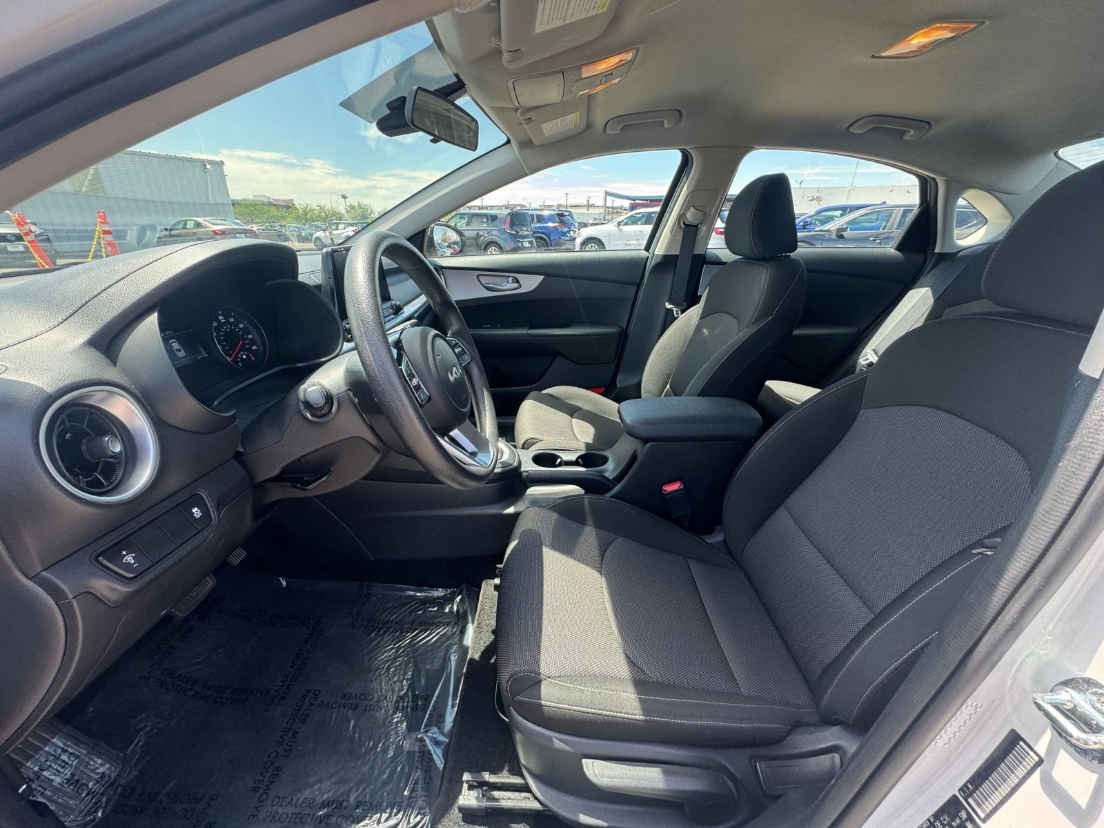 Thumbnail: 2024 Kia Forte - 25