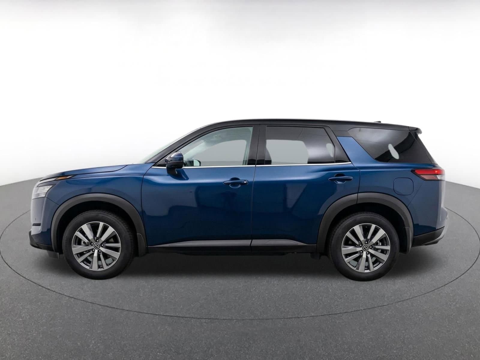 Thumbnail: 2025 Nissan Pathfinder - 4