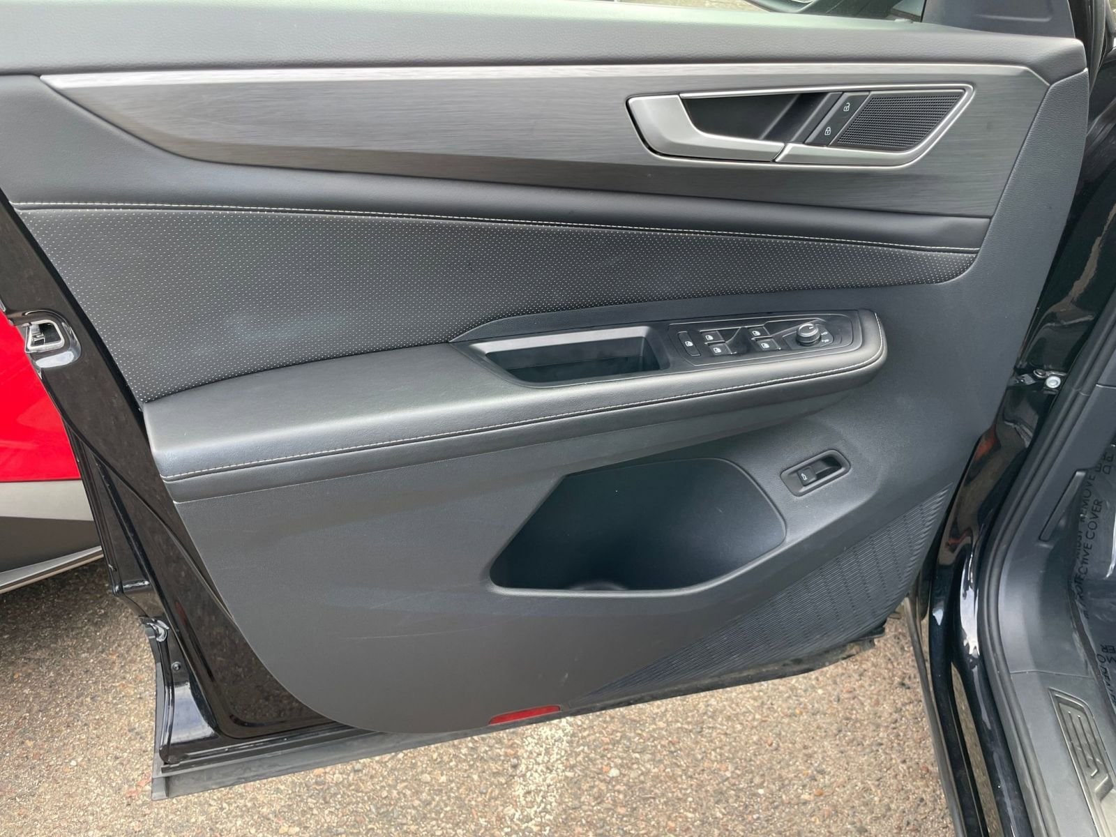 Thumbnail: 2025 Volkswagen Atlas - 18