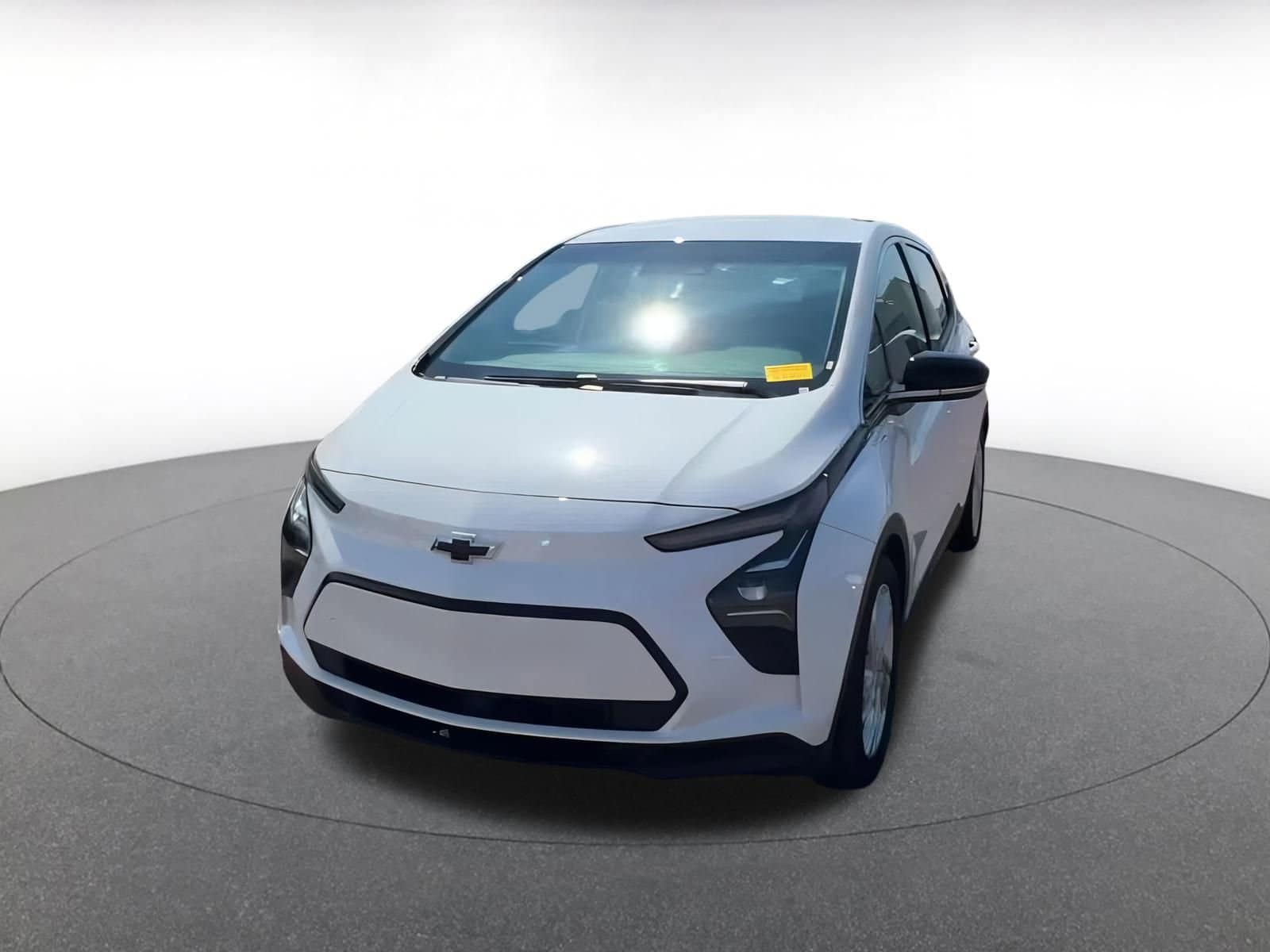 Thumbnail: 2023 Chevrolet Bolt EV - 6