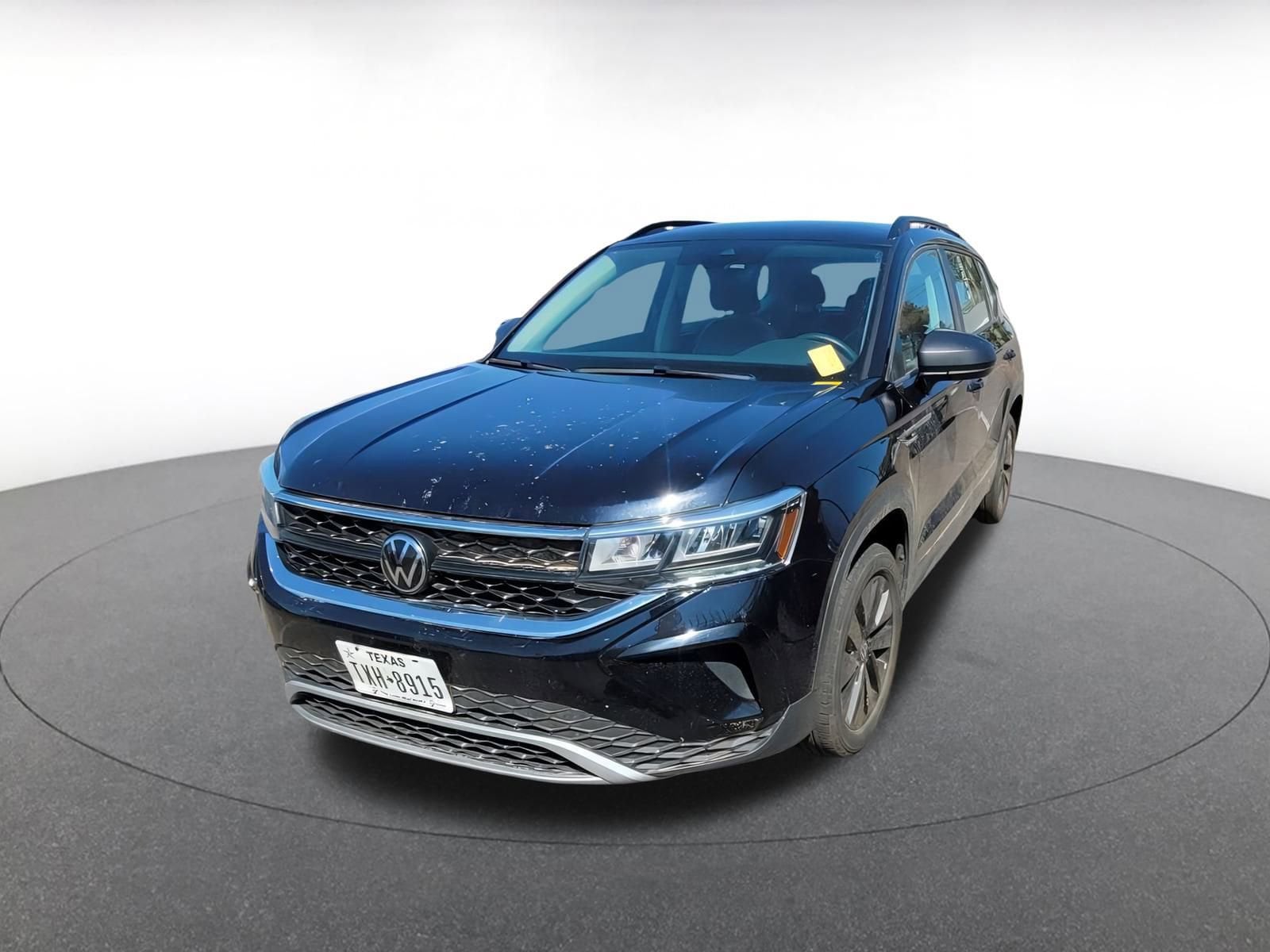 Thumbnail: 2024 Volkswagen Taos - 3