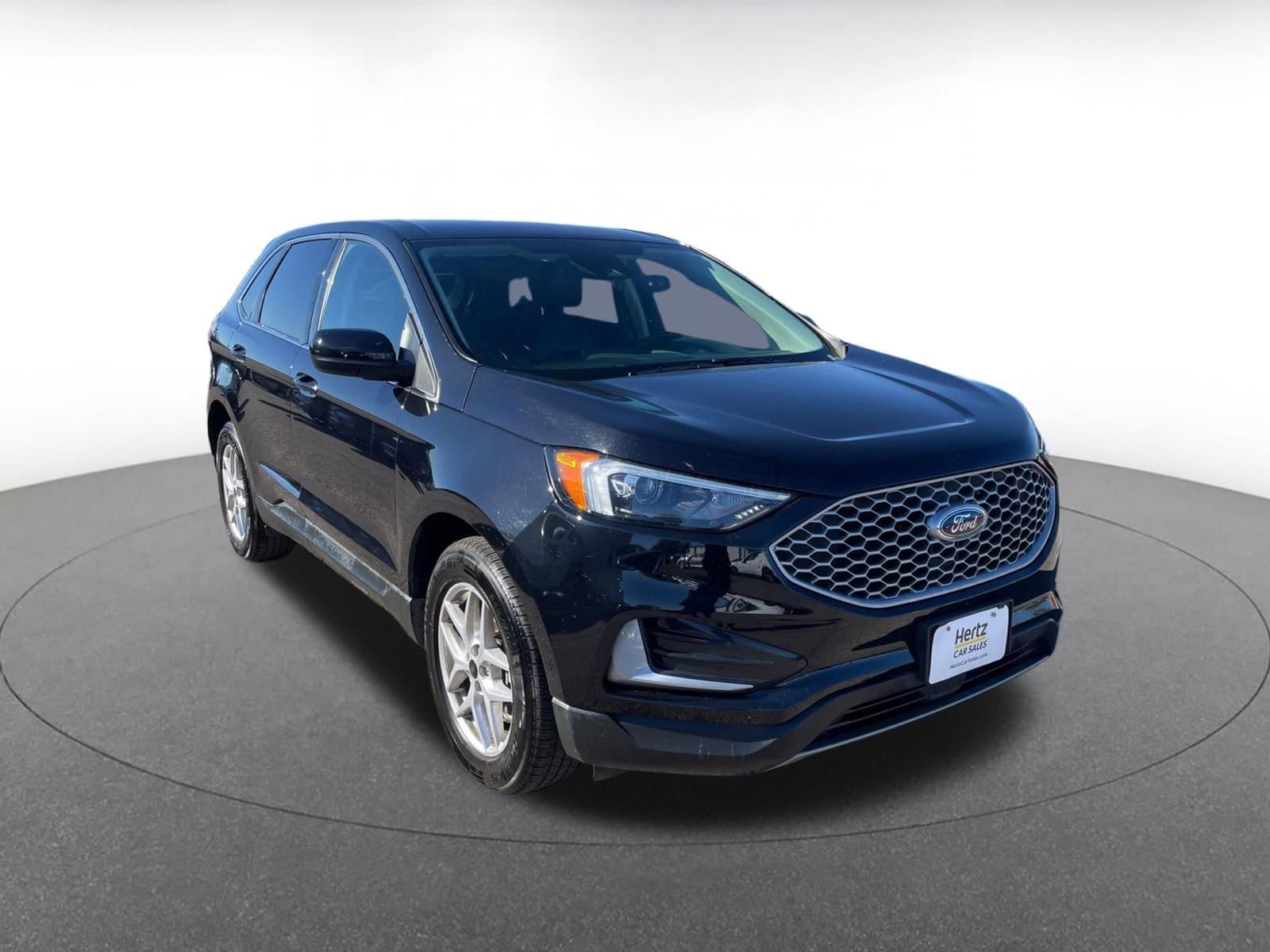 Thumbnail: 2023 Ford Edge - 1