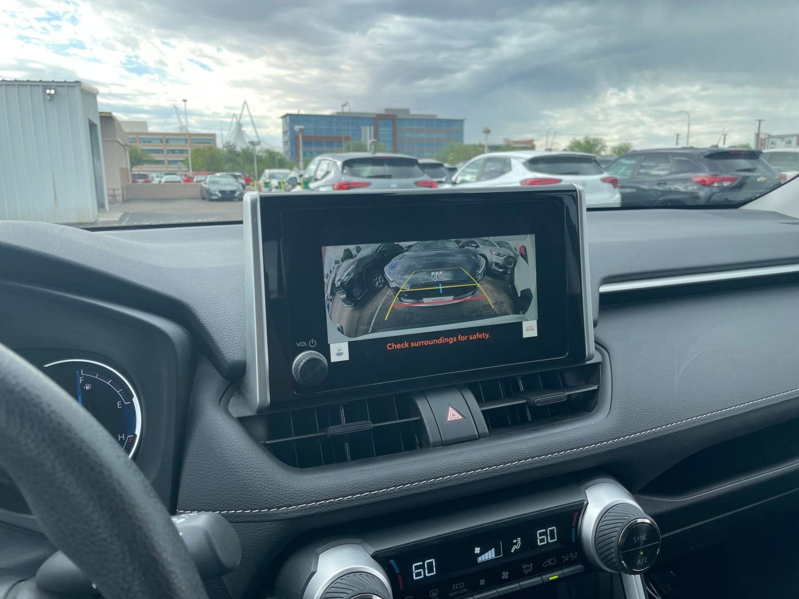 Thumbnail: 2025 Toyota RAV4 - 17