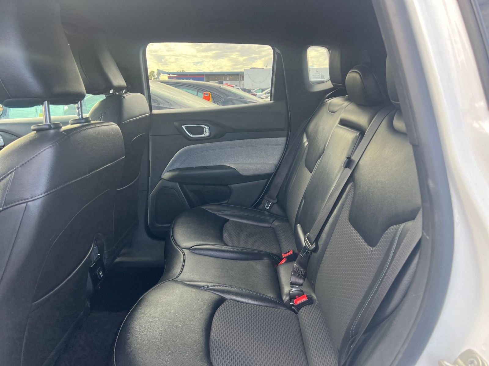 Thumbnail: 2023 Jeep Compass - 25