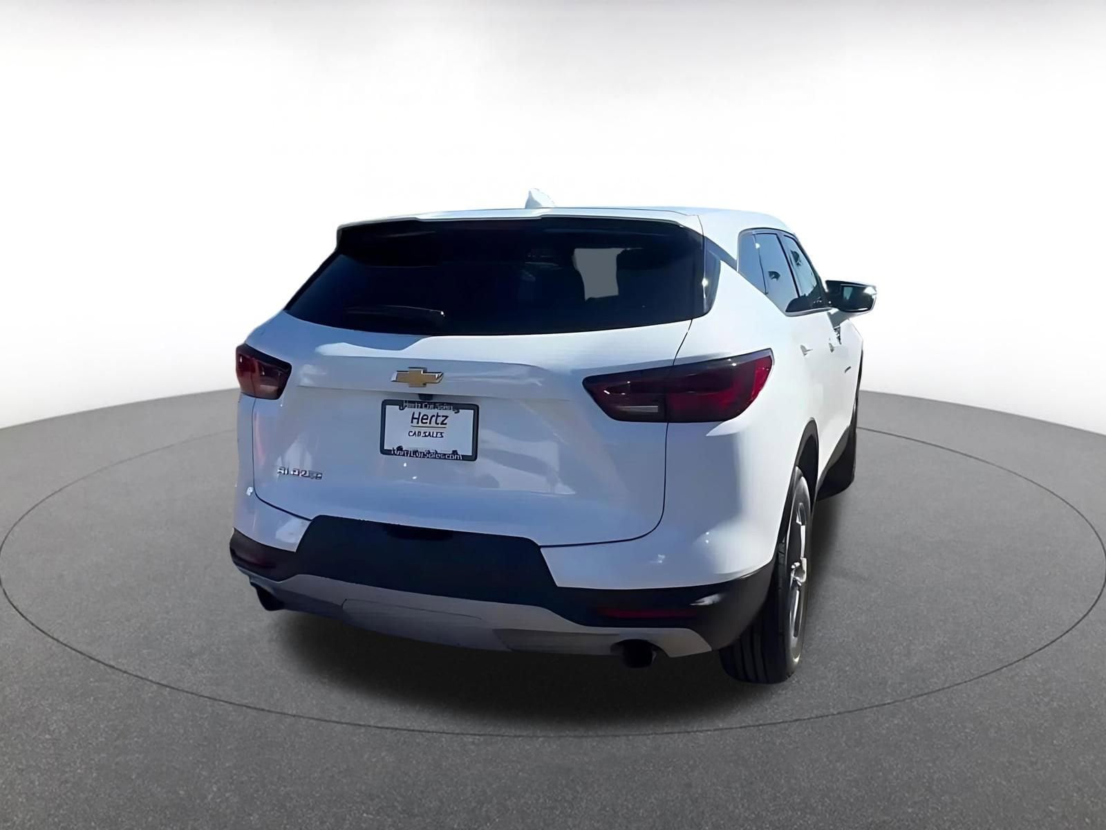 Thumbnail: 2025 Chevrolet Blazer - 14