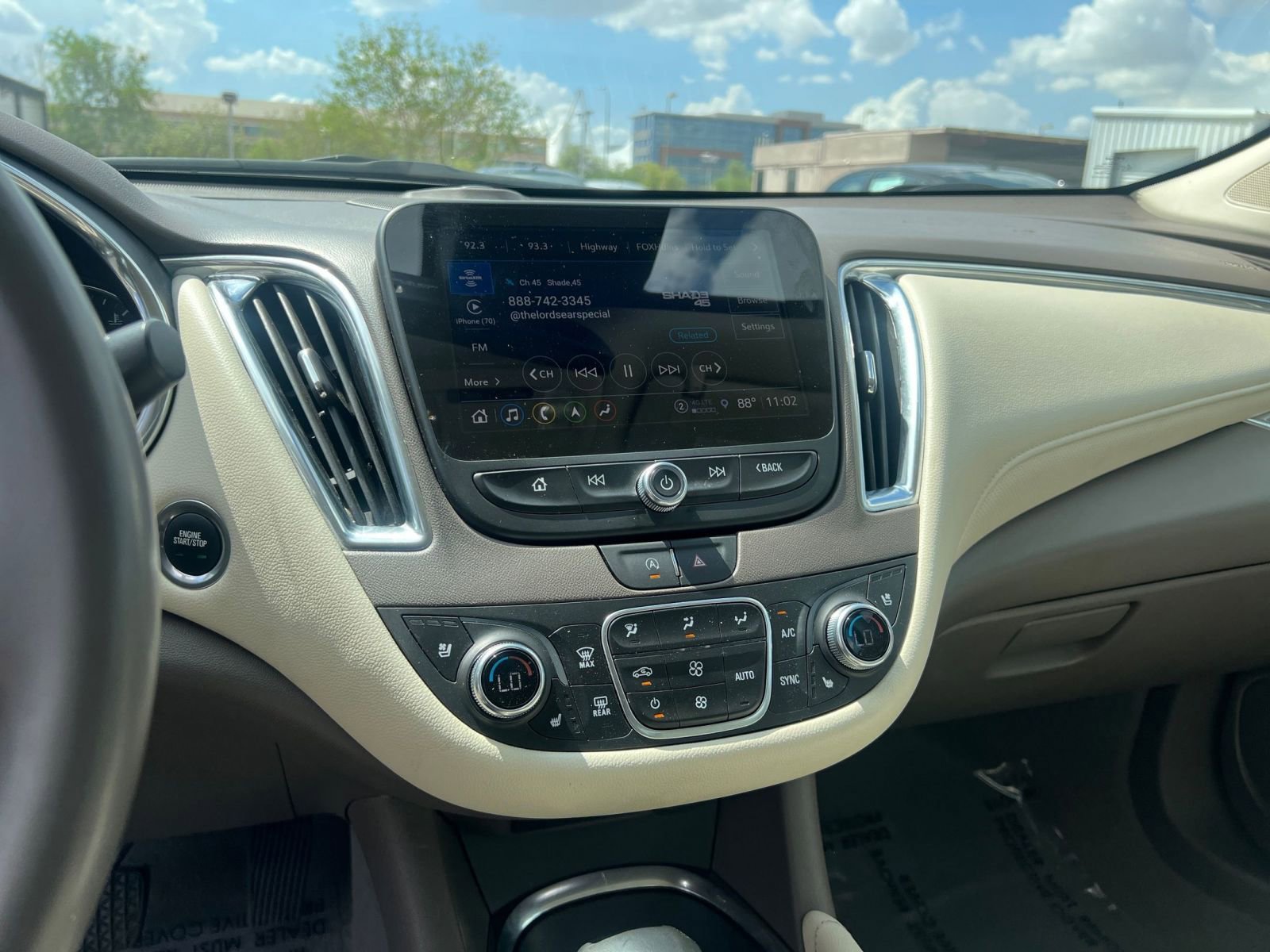 Thumbnail: 2024 Chevrolet Malibu - 21