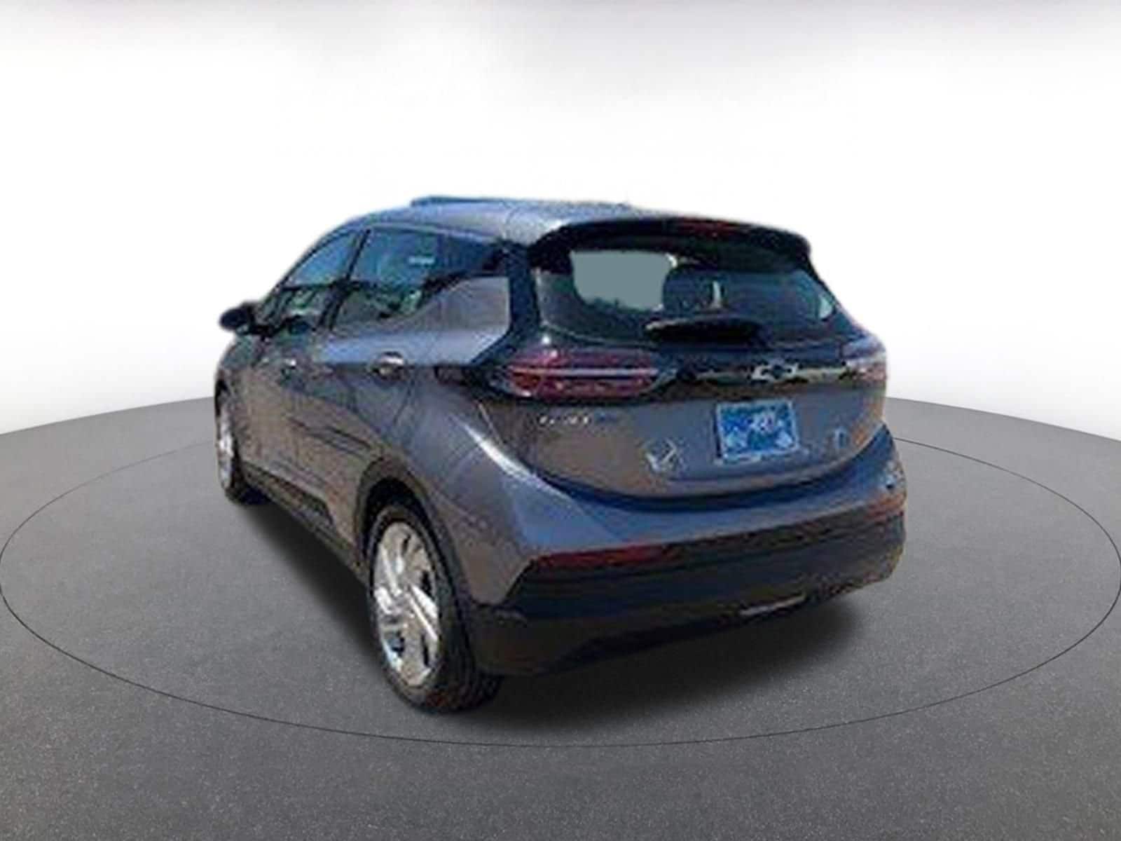 Thumbnail: 2023 Chevrolet Bolt EV - 5