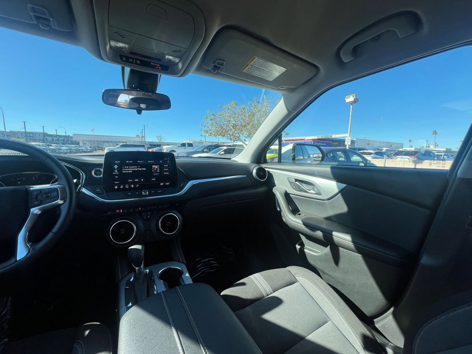 Thumbnail: 2025 Chevrolet Blazer - 35