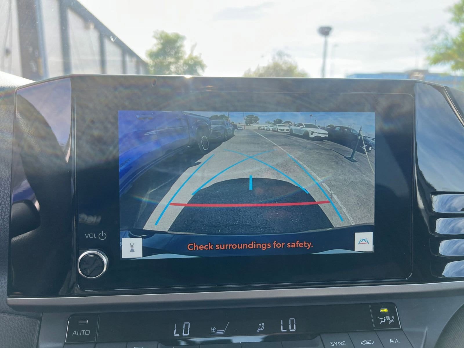 Thumbnail: 2025 Toyota Camry - 17