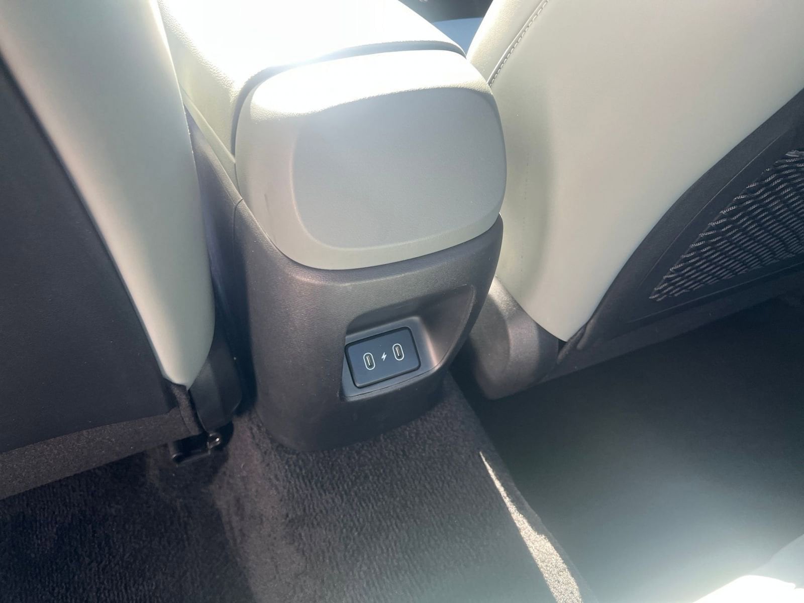 Thumbnail: 2025 Hyundai Elantra - 24