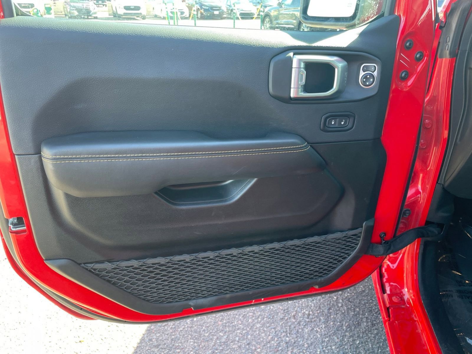 Thumbnail: 2025 Jeep Wrangler - 20