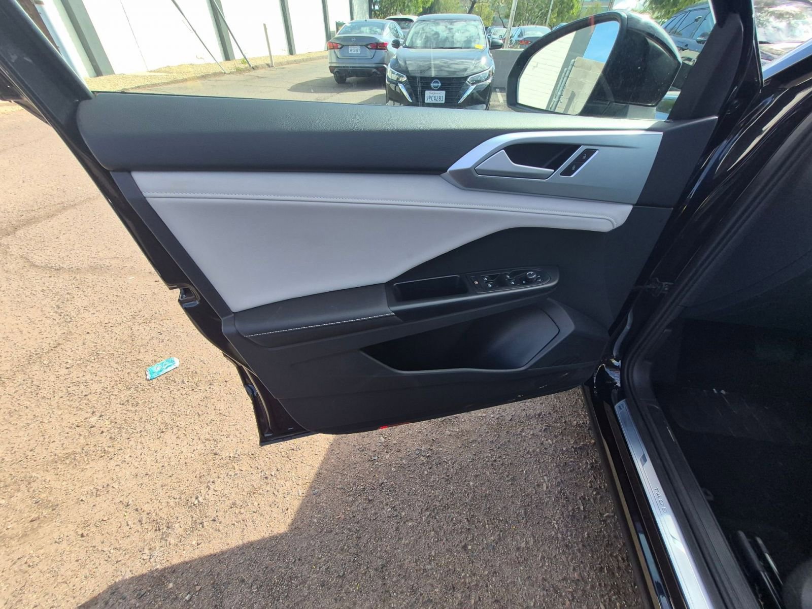 Thumbnail: 2025 Volkswagen Taos - 10