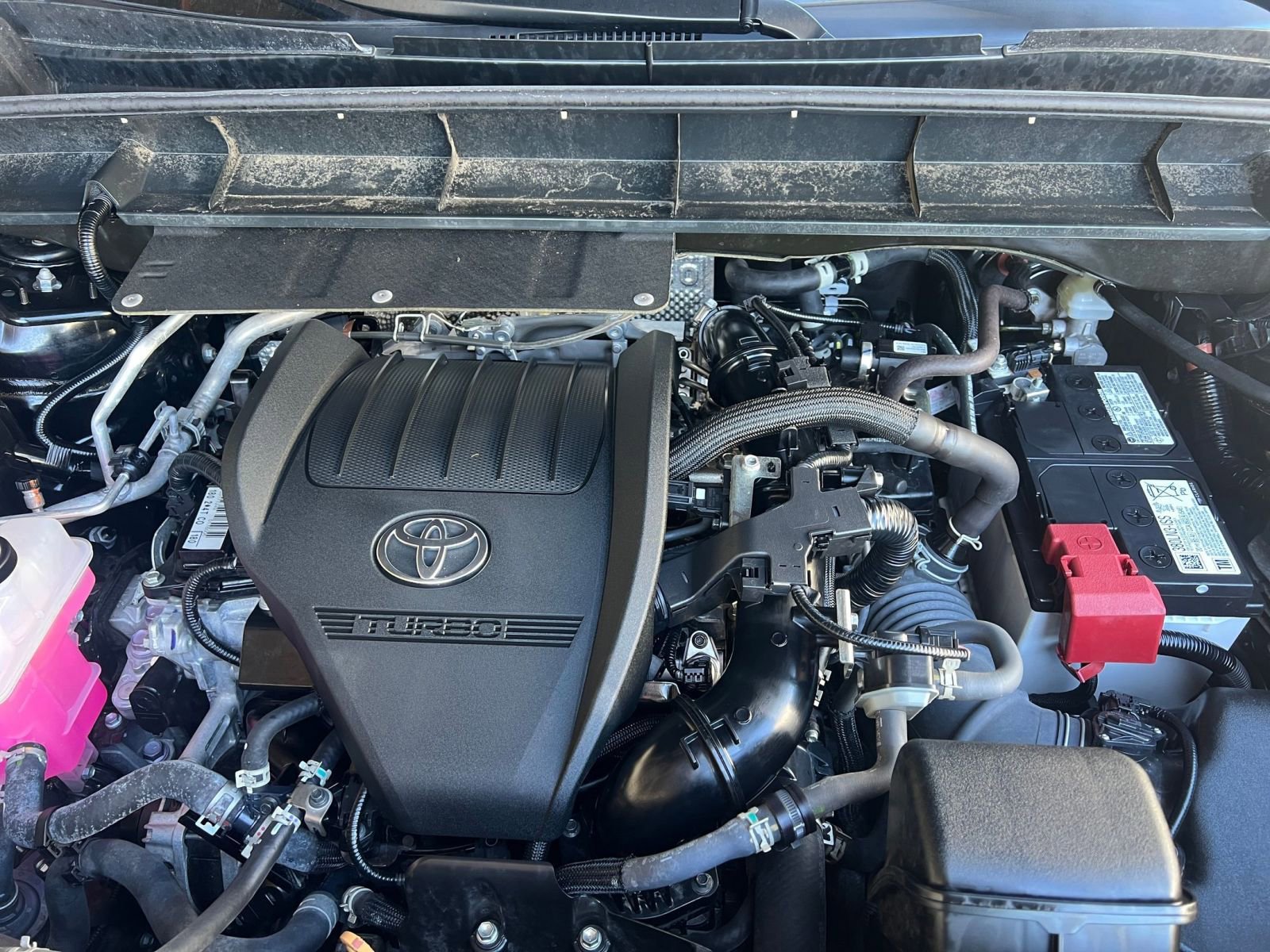 Thumbnail: 2025 Toyota Highlander - 33