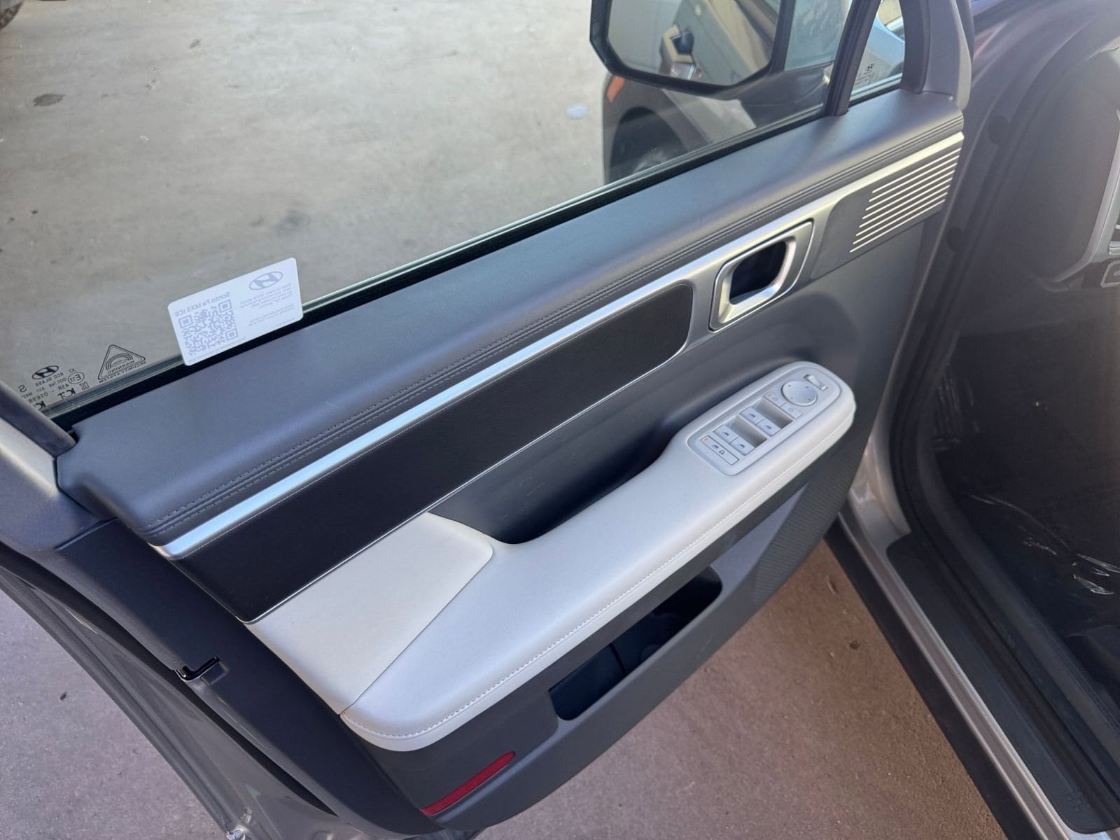 Thumbnail: 2025 Hyundai Santa Fe - 20