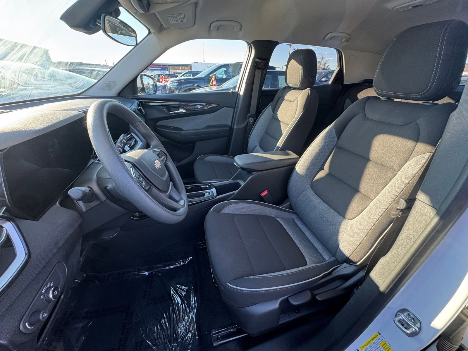 Thumbnail: 2025 Chevrolet TrailBlazer - 34