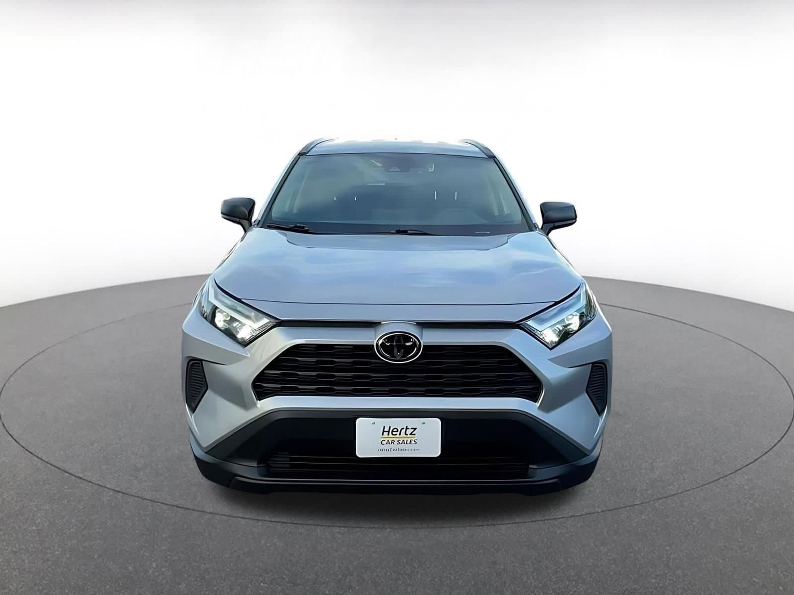 Thumbnail: 2025 Toyota RAV4 - 7