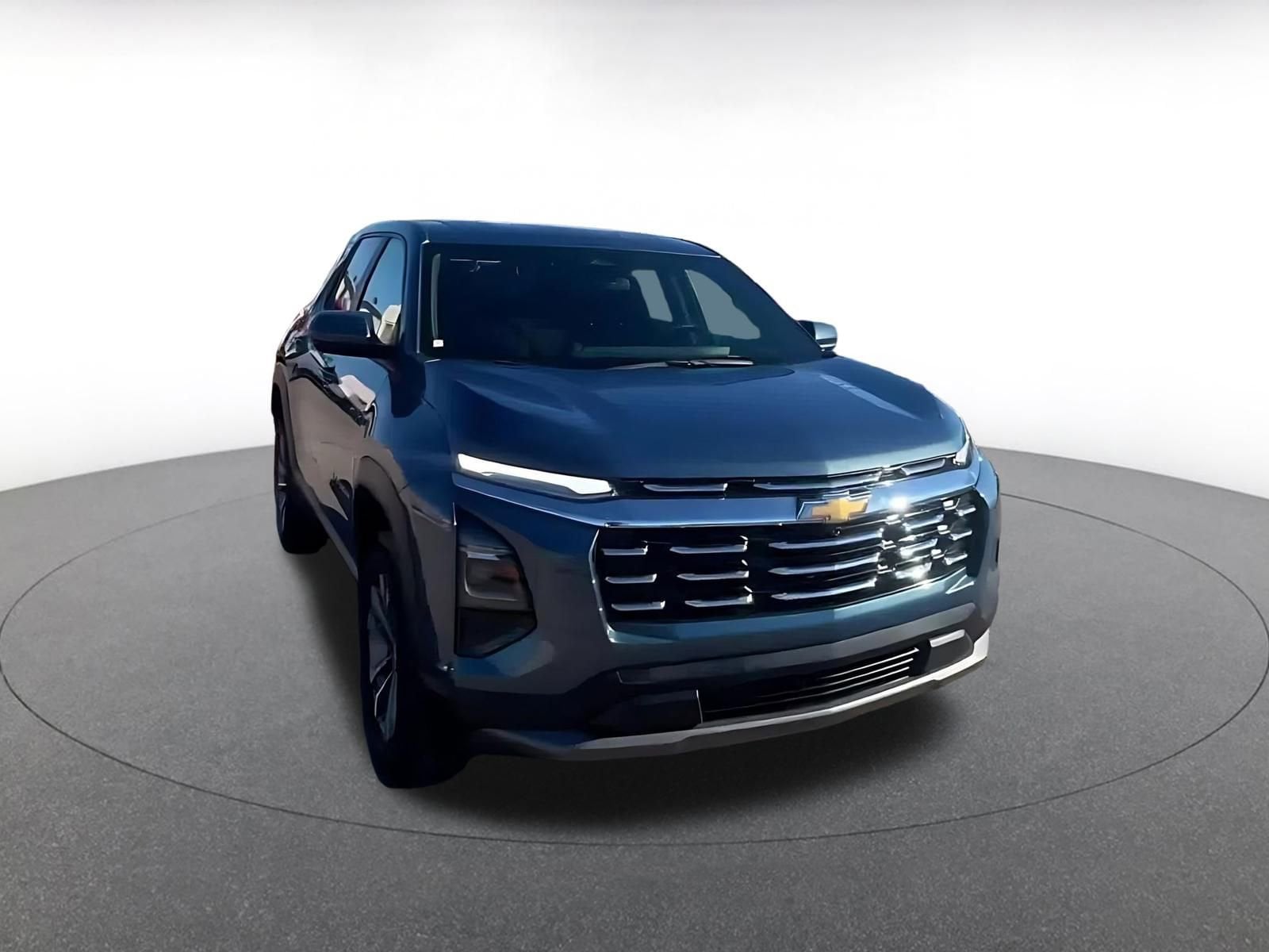 Thumbnail: 2025 Chevrolet Equinox - 3